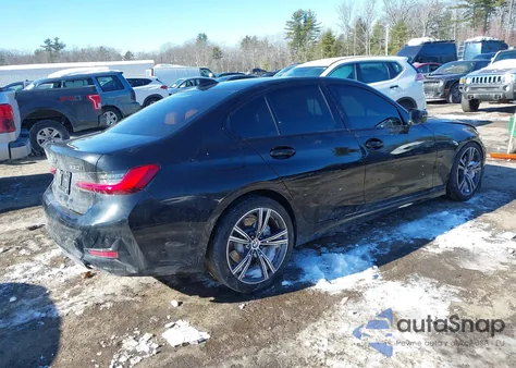 2021 BMW 330I xDrive z USA, uszkodzony, nr VIN 3MW5R7J0XM8B48166